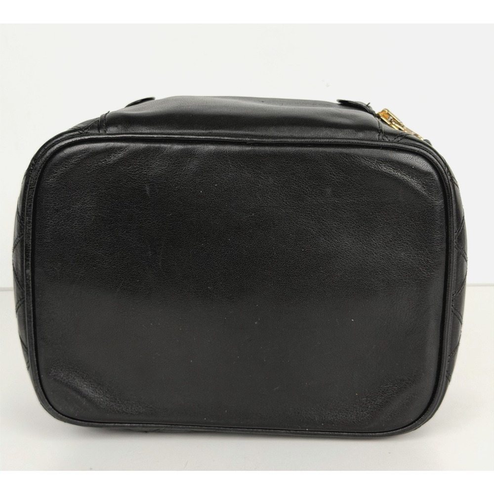Chanel Vanity Case Vintage Black Quilted Lambskin Top Handle 1989-1991 S11 - Picture 3 of 15